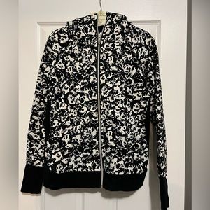 Lululemon scuba hoodie size 10